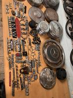 Wieldoppen en emblemen Fiat,Volvo,bmw,mazda enz, Auto-onderdelen, Ophalen of Verzenden, Voor, Oldtimer onderdelen, Motorkap