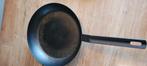 Pannen grillpan en bakpan, Ophalen, Zo goed als nieuw, Gietijzer, Pannenset