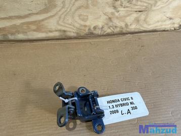 HONDA CIVIC 8 FD FA sedan Links achter deur scharnier 2005-2 beschikbaar voor biedingen