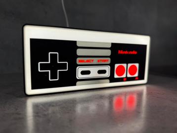 NES controler lightbox - Nintendo beschikbaar voor biedingen