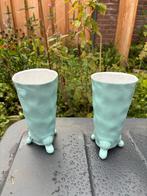 Set van 2 unieke vaasjes, Blauw, Aardewerk of Porselein, Ophalen of Verzenden, Zo goed als nieuw