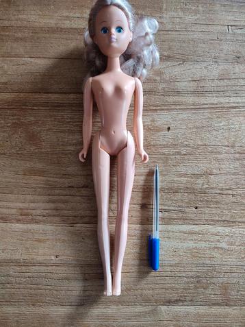 Barbie vintage grote Daisy Mary Quant vintage pop doll beschikbaar voor biedingen