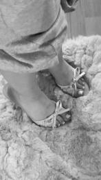 Hakjes, Onbekend, Verzenden, Zo goed als nieuw