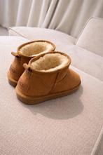 Ugg  maat 37, Ophalen of Verzenden, Zo goed als nieuw, Bruin, Pantoffels of Sloffen
