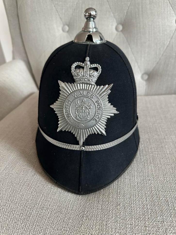 Originele Engelse Bobby Politiehelm, Verzamelen, Militaria | Algemeen, Overige soorten, Helm of Baret, Engeland, Ophalen of Verzenden