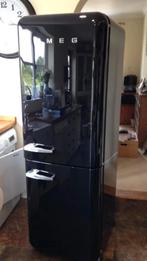 Zwarte koelkast no-frost, 200 liter of meer, Zo goed als nieuw, Met vriesvak, 160 cm of meer