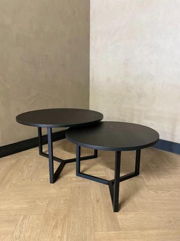 Zwart eiken salontafel set | rond  beschikbaar voor biedingen