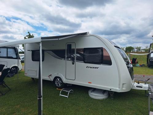 Sprite cruzer 480 SR 2019, Caravans en Kamperen, Caravans, Particulier, tot en met 4, Standaardzit, Sprite, Lengtebed, Vast bed