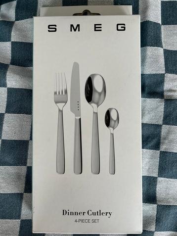 3 dozen bestek SMEG beschikbaar voor biedingen