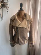 Guess jas beige maat XS, Ophalen of Verzenden, Zo goed als nieuw, Maat 34 (XS) of kleiner, Beige