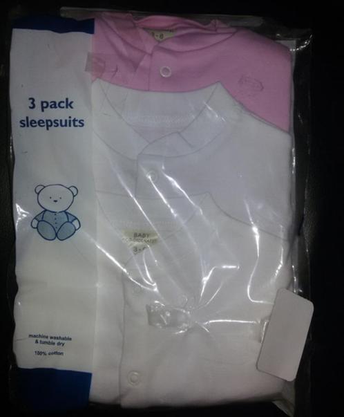 3 meisjes sleepsuits maat 62 *NIEUW*, Kinderen en Baby's, Babykleding | Maat 62, Nieuw, Meisje, Pakje, Ophalen of Verzenden