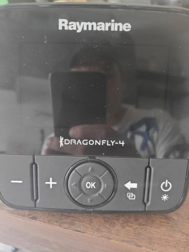 Raymarine Dragonfly-4 Pro wifi-fish Kaartplotter/Fishfinder, Watersport en Boten, Navigatiemiddelen en Scheepselektronica, Gebruikt