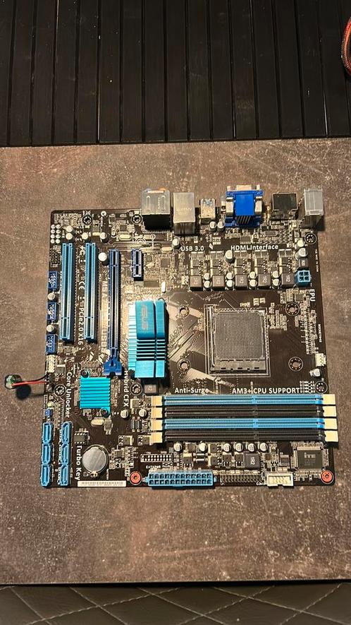 ASUS M5A7BL-M/USB3 moederbord, Computers en Software, Moederborden, Gebruikt, DDR3, Ophalen of Verzenden