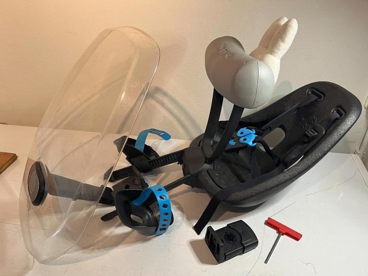 ZGAN Thule Yepp 2 Mini Stoeltje Voor, Windscherm & Slaaprol, Fietsen en Brommers, Fietsaccessoires | Fietsstoeltjes, Gebruikt