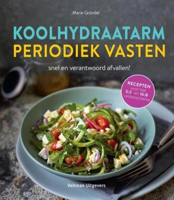 Kookboek Koolhydraatarm & periodiek vasten -  Marie Gründel beschikbaar voor biedingen