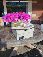 nike dunk low chameleon maat 43, Kleding | Heren, Schoenen, Wit, Nike, Nieuw, Ophalen of Verzenden