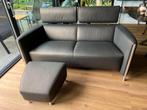 Leolux 2.5zits bank en poef, Huis en Inrichting, Banken | Bankstellen, Ophalen, Gebruikt, 100 tot 125 cm, Tweepersoons