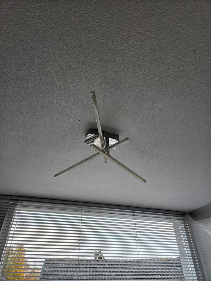 Moderne Plafondlamp, Huis en Inrichting, Lampen | Plafondlampen, Zo goed als nieuw, Metaal, Ophalen of Verzenden