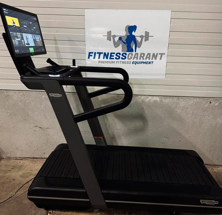 NIEUW Technogym Run HIIT Loopband | Unity 4.0 Live Skillrun, Sport en Fitness, Fitnessmaterialen, Nieuw, Overige typen, Ophalen of Verzenden