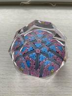 Paperweight Millefiori van kristal, Antiek en Kunst, Antiek | Glas en Kristal, Ophalen of Verzenden