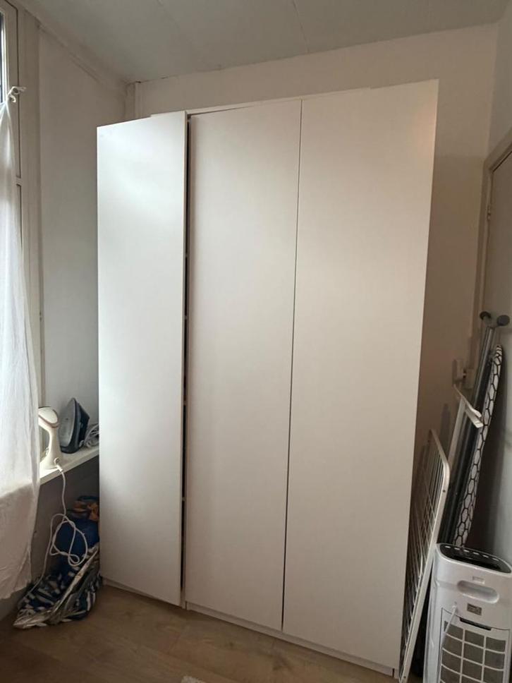 Large ikea wardrobe, Huis en Inrichting, Kasten | Kledingkasten, Zo goed als nieuw, 200 cm of meer, 50 tot 75 cm, Ophalen