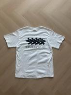 Stüssy x CDG 80–20 T-shirt Wit | Maat S | Limited Edition, Kleding | Heren, T-shirts, Wit, Stussy, Ophalen of Verzenden, Zo goed als nieuw