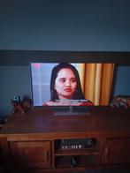 2x tv's merken sharp 42 inch en 32 inch dual zie beschrijvin, Ophalen, Zo goed als nieuw