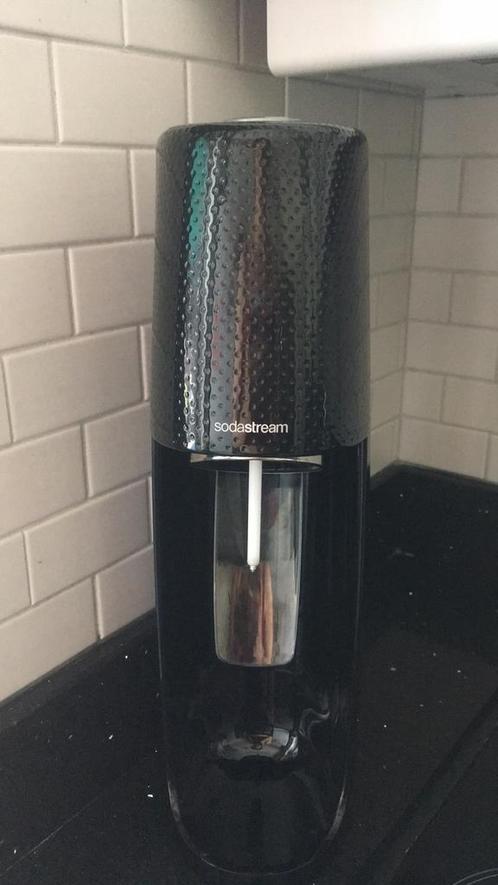 Gezocht: gratis (defecte) Sodastream voor onderdelen, Witgoed en Apparatuur, Thuistaps, Zo goed als nieuw, Overige merken, Ophalen of Verzenden