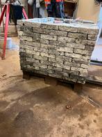 Antieke grijs blauw gesmoorde schouwstenen klompjes 17x4.5, Doe-het-zelf en Verbouw, Metselstenen, Ophalen, Bakstenen