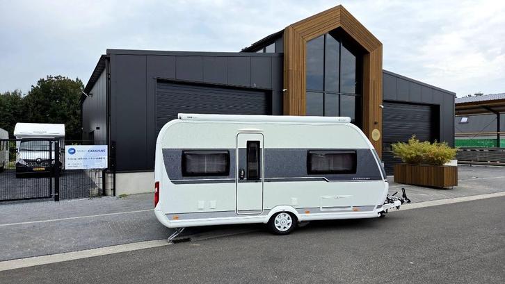 Hobby excellent 460 UFE MOVER! LUIFEL! FIETSENDRAGER! OPTIES, Caravans en Kamperen, Caravans, Bedrijf, tot en met 4, 1000 - 1250 kg