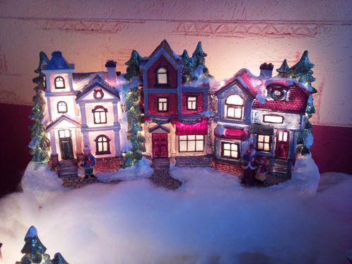 Kerstdorpen met stal, verlichting + decoraties, Diversen, Kerst, Nieuw, Ophalen of Verzenden