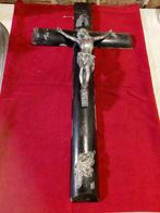 Antiek kruisbeeld met Jezusfiguur, Ophalen of Verzenden, Gebruikt, Beeld(je), Christendom | Katholiek