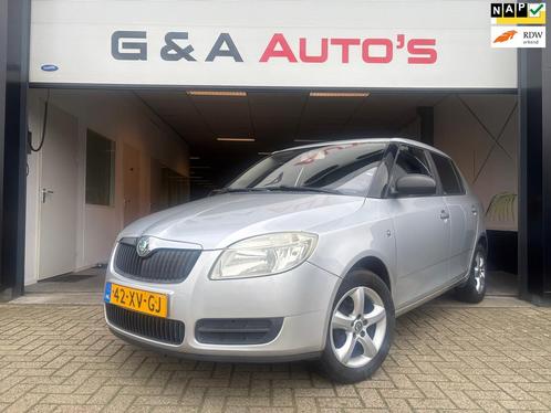 Skoda Fabia 1.2 Classic / NAP / 5 DEURS / TREKHAAK / LMV, Auto's, Skoda, Bedrijf, Te koop, Fabia, ABS, Airbags, Bluetooth, Electronic Stability Program (ESP)