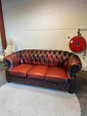 Oxblood rood chesterfield bank 3 zits bankstel winchester beschikbaar voor biedingen