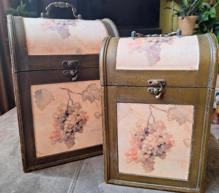 Vintage wijnkist Houten Kisten Set - Druiven Design, Huis en Inrichting, Woonaccessoires | Kisten, Gebruikt, Minder dan 50 cm