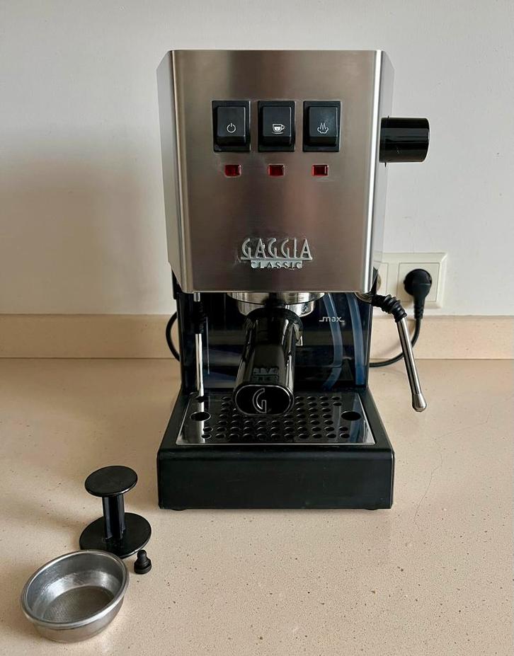 Gaggia Classic Pro, Witgoed en Apparatuur, Koffiezetapparaten, Gebruikt, Gemalen koffie, Koffiemachine, 2 tot 4 kopjes, Afneembaar waterreservoir