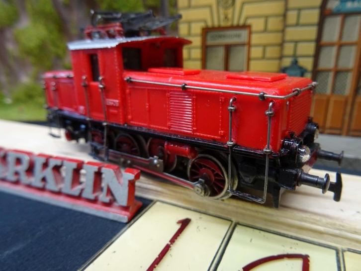 146=Marklin 3001 6 E 6302 van de Duitse spoorwegen.611, Hobby en Vrije tijd, Modeltreinen | H0, Gebruikt, Locomotief, Wisselstroom