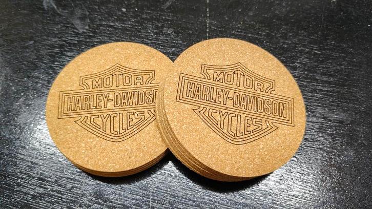 Kurken Onderzetters Harley Davidson - 9cm, Huis en Inrichting, Woonaccessoires | Onderzetters, Nieuw, Glas of Kopje, Ophalen of Verzenden