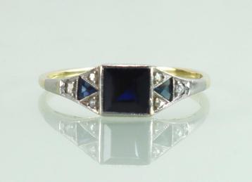 Antieke Art Deco gouden ring saffier en diamant  beschikbaar voor biedingen