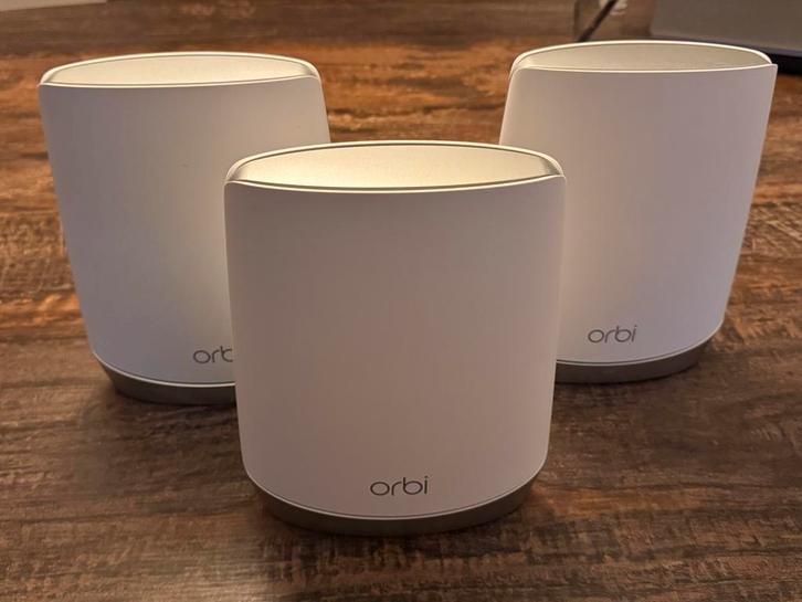 Netgear Orbi RBK753 WiFi 6 Mesh Systeem, Computers en Software, Routers en Modems, Gebruikt, Router, Ophalen