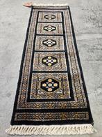 Handgeknoopt Perzisch wol Bouchara tapijt loper 32x87cm, Huis en Inrichting, Stoffering | Tapijten en Kleden, Persian Perzisch vintage oosters hype