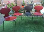 4 jaren 70 drie poot stoelen van Arne Jacobsen, Ant chair, Huis en Inrichting, Stoelen, Ophalen, Zo goed als nieuw, Rood, Drie