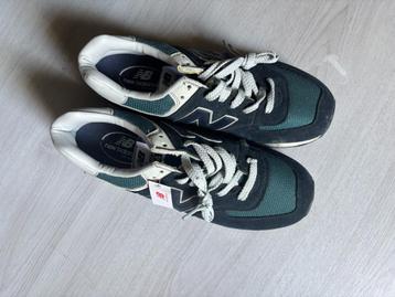 New Balance 574 - Maat 44 beschikbaar voor biedingen