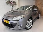 Renault Mégane 1.6 Celsium, navi, apk, cruise control, etc., Euro 5, Stof, Gebruikt, Zwart