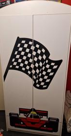 Kinderkamer race thema, Kinderen en Baby's, Gebruikt, Kast, 50 tot 70 cm, 105 cm of meer