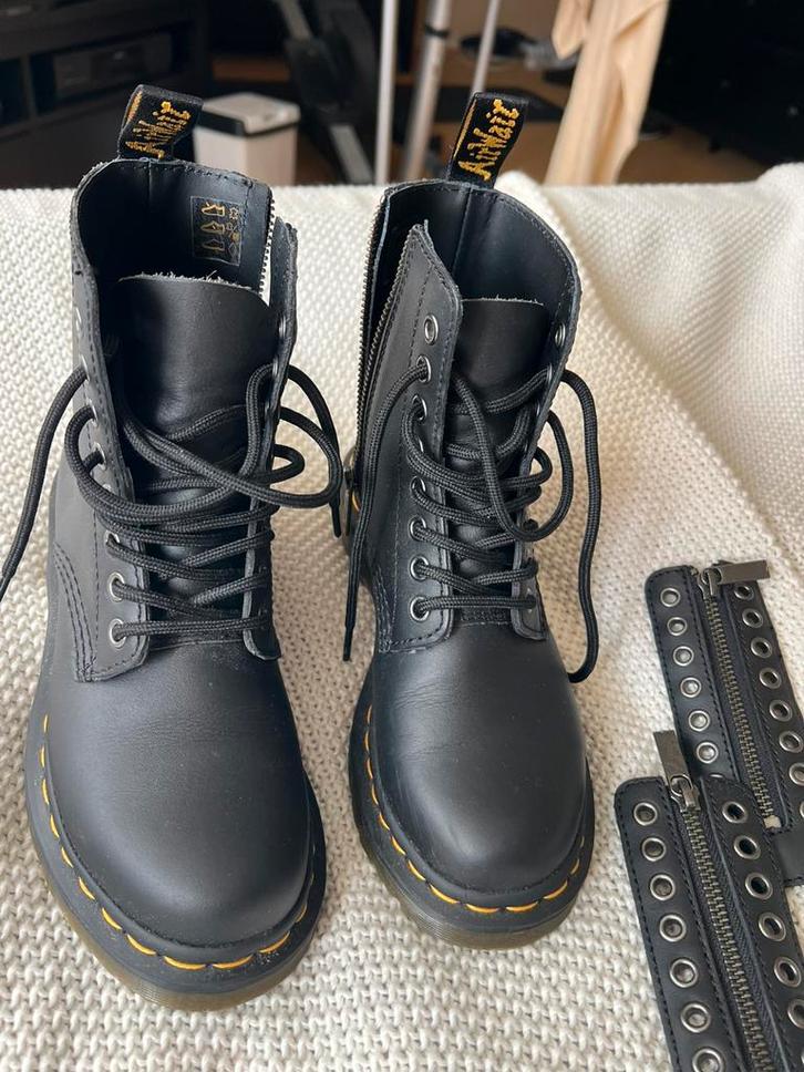 Dr. Martens Pascal maat 36, Kleding | Dames, Schoenen, Zo goed als nieuw, Overige typen, Zwart, Ophalen of Verzenden