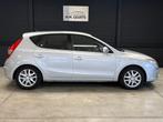 Hyundai i30 1.4i Dynamic Luxe Airco Lm Velgen Fully Serviced, Voorwielaandrijving, Stof, Gebruikt, Zwart