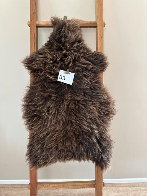 Diverse soorten schapenvachten nu 15% korting, Huis en Inrichting, Woonaccessoires | Plaids en Woondekens, Nieuw, Ophalen of Verzenden