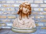 Groot terracotta borstbeeld jonge vrouw door E. Dubois, Antiek en Kunst, Ophalen of Verzenden