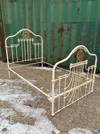 Antiek Frans Bed - Romantische Slaapkamer, Huis en Inrichting, Slaapkamer | Bedden, Ophalen, B, Gebruikt, Eenpersoons